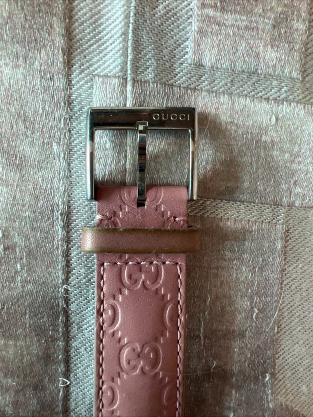 Women Pink Gucci Watch Leather Stainless Steel Swiss Made - Picture 4 of 8